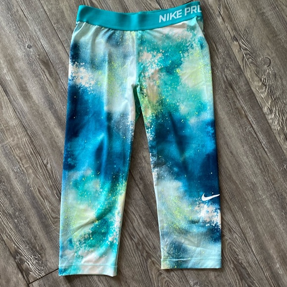 Nike Leggings - Picture 1 of 4